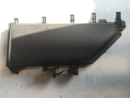 cover of a filter, cabs right 64316913504