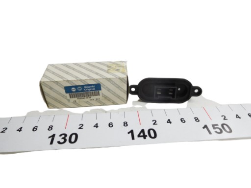 РЕЗИСТОР ВЕНТИЛЯТОРА FIAT PUNTO И 93-99 5893939