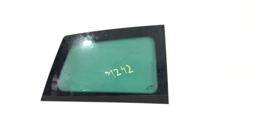 1242 - БОКОВОЕ СТЕКЛО КУЗОВА LIGIER IXO СПРАВА