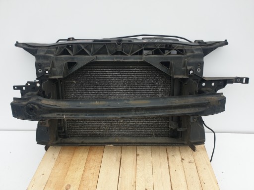 Seat Leon II 2.0 FSI ПЕРЕДНИЙ РЕМЕНЬ РАДІАТОРІВ