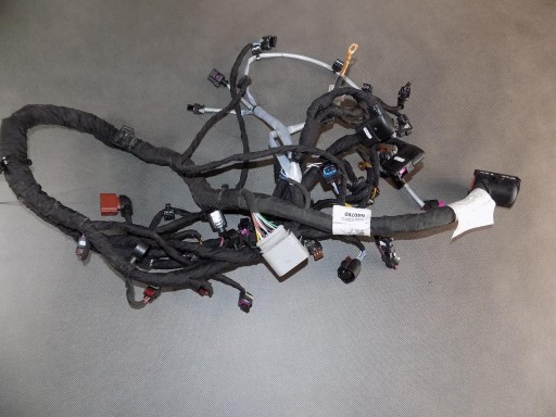 VW PASSAT B8 1.5 TSI bundle of the engine V03991001DD