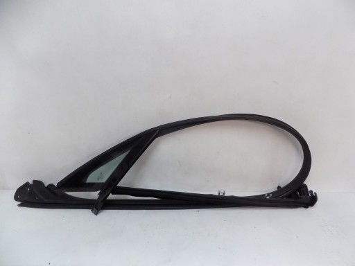 A2076700339 A2076700439 - W207 COUPE прокладка кузовное стекло правая левая