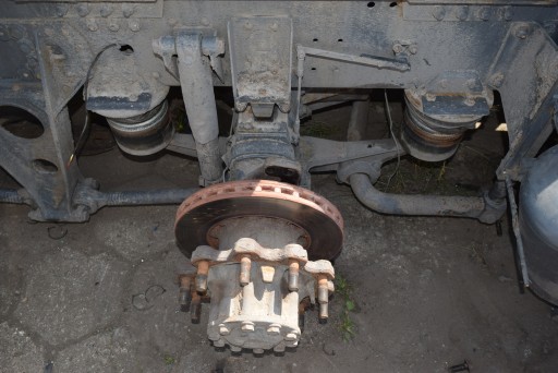 Кріплення заднього моста штанги dolfin daf xf 105