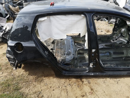 GOLF VI ЧВЕРТЬ ПРАВА ЗАДНЯ