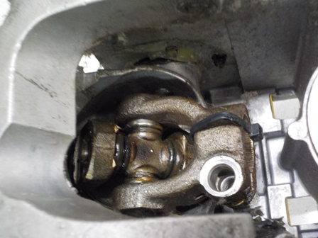 SCANIA R ПОПЕРЕЧНАЯ РУЛЕВАЯ КОЛОНКА