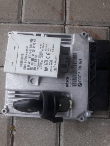 Компьютерный контроллер двигателя bmw e46 320d 7794624