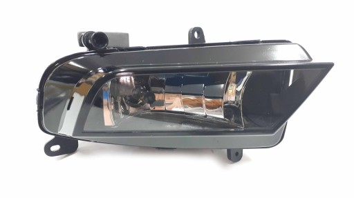 Галогенна фара AUDI A4 2013-2016 P 8K0941700B