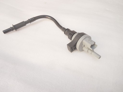 Peugeot 308 208 3008 1.2thp вентильний клапан 9802009480