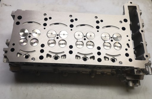 651016 - НОВА Головка Mercedes 2.2 CDI om651 Оригінал