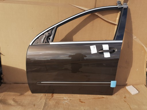 796 - Mercedes r-class w251 lift длинная дверь влево