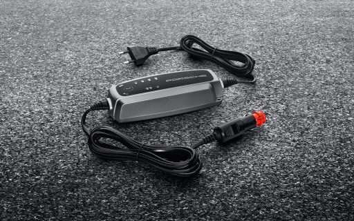 95804490170 - ЗАРЯДНОЕ УСТРОЙСТВО PORSCHE CHARGE-O-MAT PRO (5,0 А, 12 В)