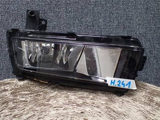 fog light right VW TOURAN 5TA 15