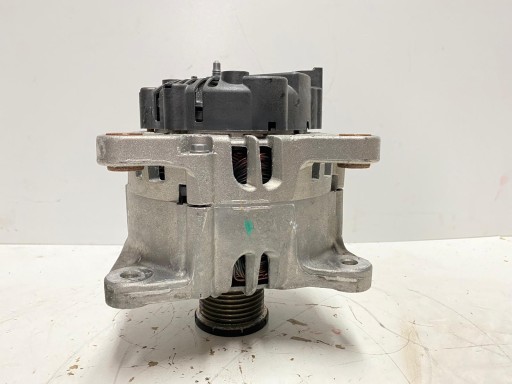 DACIA DUSTER 1.2 TCE ALTERNATOR 231007842R