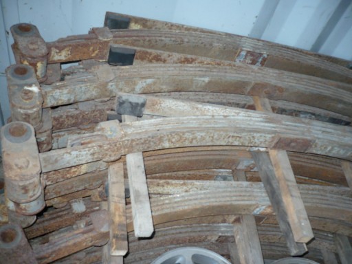 RESMER609D - Задняя пружина mercedes 609d, 611d, 709d vario