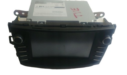 86140-0D010 - НАВИГАЦИОННОЕ РАДИО TOYOTA VERSO 17R.