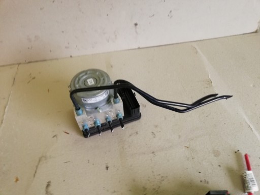 BMW 2 F45 F46 насос БУ ABS 6891408