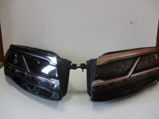 8286 - Лампа FULL LED TOUAREG 3 III 760 761941082 ПРАВА