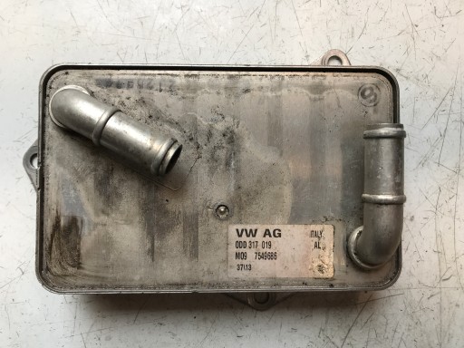 VW AUDI radiatore olio motore usato cambio ODD317019 7R50