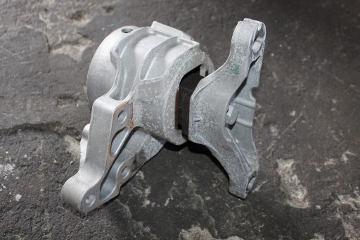 MONDEO MK5 2.0 TDCI ПОДУШКА ЛАПА ДВИГУНА