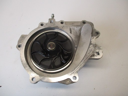 ВОДЯНОЙ НАСОС MERCEDES C CLASS 205 2.2 CDI