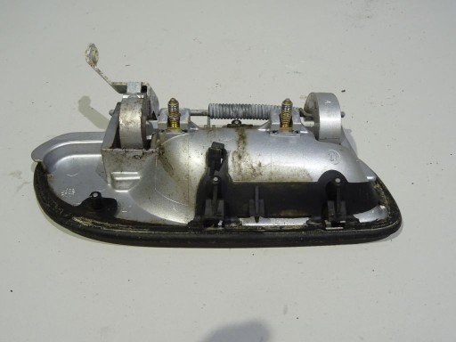 Volvo S80 and handle exterior left rear 426