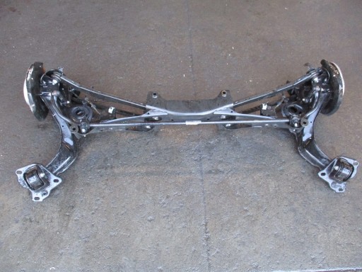 2,0D - Балка підвіски осі mini countryman f60 2.0d