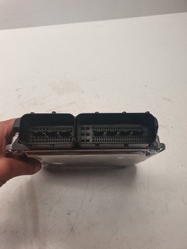 control unit of the engine AUDI A4 B8 1,8 TFSI 8K1907115A