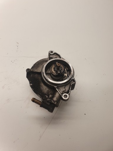Pompe VACUM AUDI A6 C6 3.0 TDI BMK ASB 057145100AF