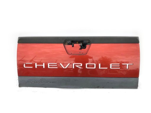 CHEVROLET AVALANCHE 02-06R БОКОВАЯ ЗАДНЯЯ КРЫШКА