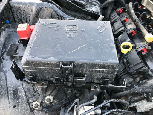 Блок предохранителей dodge charger 5.7 2015-