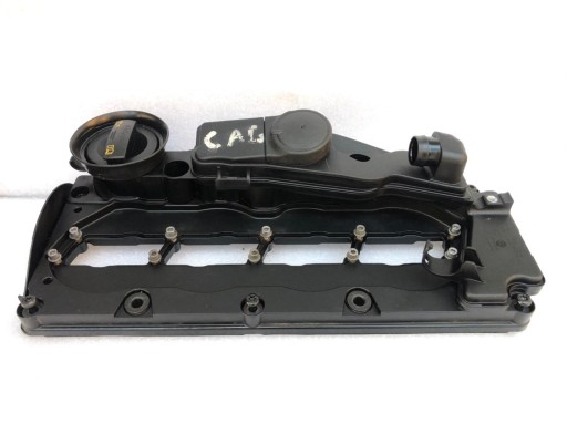 03L103469L - КЛАПАНОВАЯ КРЫШКА AUDI A4 2.0 TDI 08-09