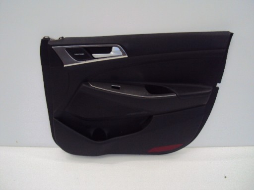 ОББИВКА ПЕРЕДНЬОЇ ПРАВОЇ ДВЕРІ HYUNDAI TUCSON 2015-