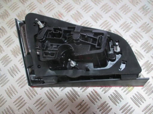 Licht links oder rechts LED AUDI A3 HB 8V 2012R->