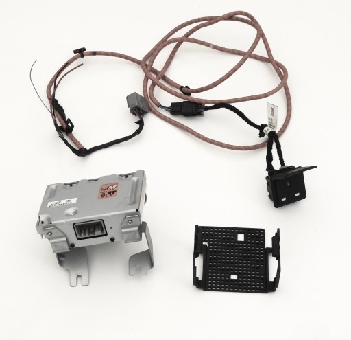 OPEL MOKKA КОНВЕРТЕР НАПРУГИ З 12В НА 230В