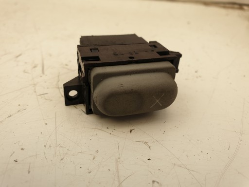 Bouton BLOKADY Vitre RENAULT SCENIC et