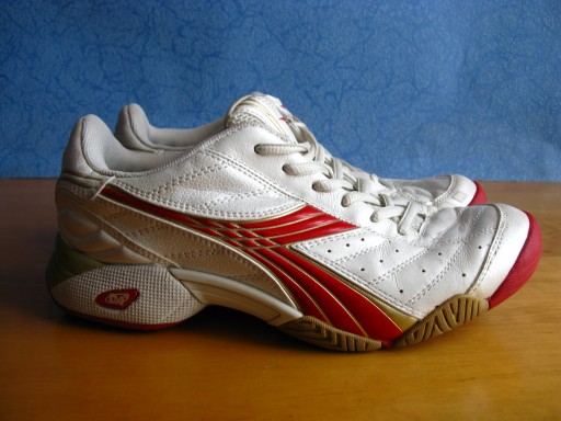 diadora d5000