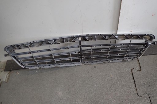 grille MERCEDES C-KLASA W204 07-11