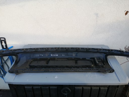 Спойлер Audi Q7 S-line 4m0807521b выставляю FV