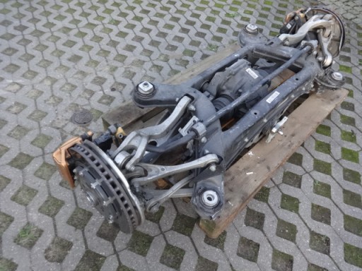 63 - Mercedes сани задняя коляска amg e-class w213 213 6.3