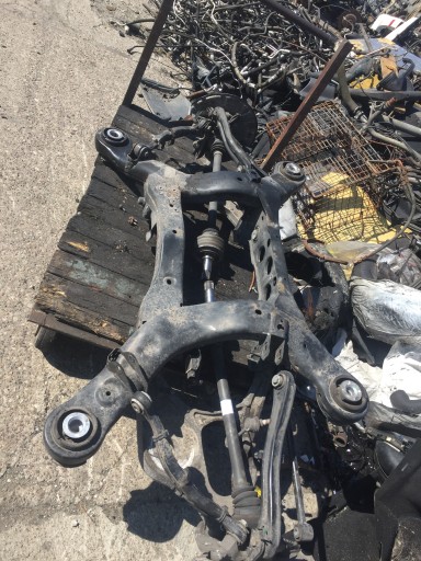 6,3 - Mercedes w166 6.3 amg задня підвіска візка поворотні кулаки