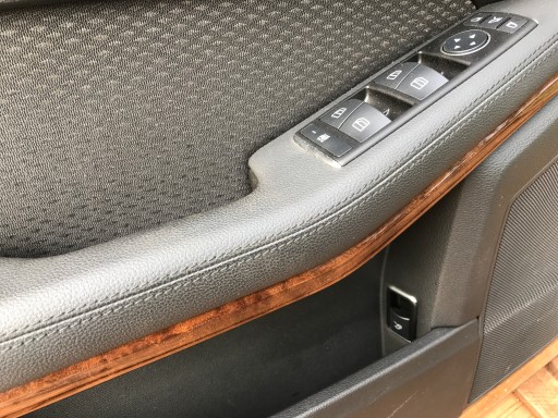 MERCEDES W212 side upholstery left front EU 0146