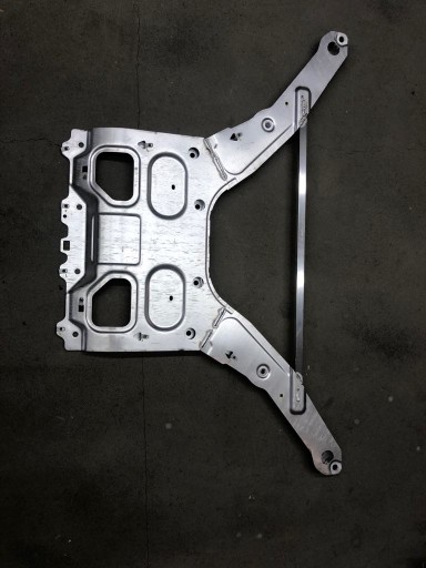 846513156 - CHEVROLET CAMARO 2016+ 16 колыбель сани тележка скамейка