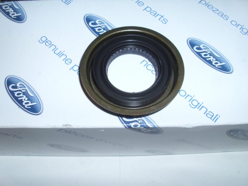 9L8P7H260BB 9L8P-7H260-BB - ПІВОСЬОВИЙ ГЕРМЕТИК FORD C-MAX S-MAX АВТОМАТ 6F