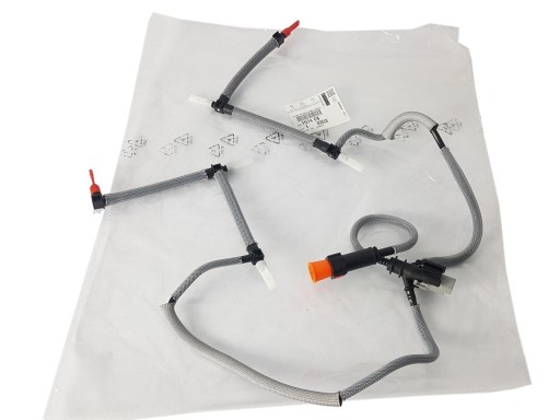 1574E8 - ПАЛИВНИЙ ШЛАНГ CITROEN-PEUGEOT 2.7-3.0 HDI