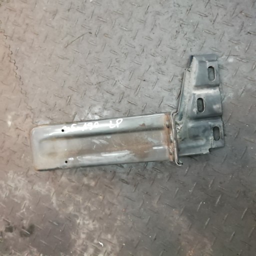 КРЕПЛЕНИЕ БАМПЕРА ЛЕВЫЙ ПЕРЕДНИЙ IVECO DAILY IV 14-