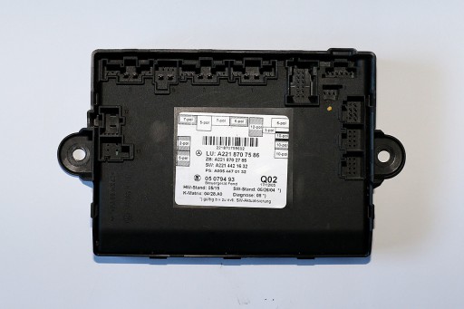 Модуль управління дверима A2218707586 Mercedes W221
