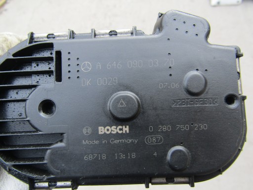 A6460900370 - MERCEDES W211 2.2 подъем дроссельной заслонки 6460900370
