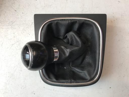 VW GOLF VI knob of the gear sleeve 1K0711113CG