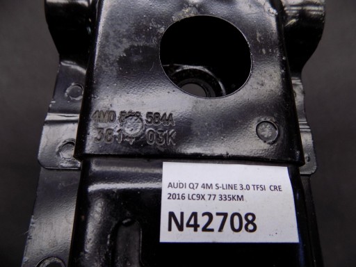 AUDI Q7 4M Versteifung 4M0801387A