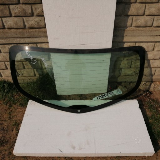 MAZDA 3 BL 09-13 HB СТЕКЛО ЗАКРЫЛКИ